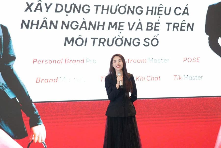 Xây dựng thương hiệu cá nhân ngành mẹ và bé